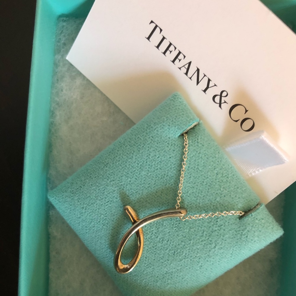 Tiffany and Co silver necklace.